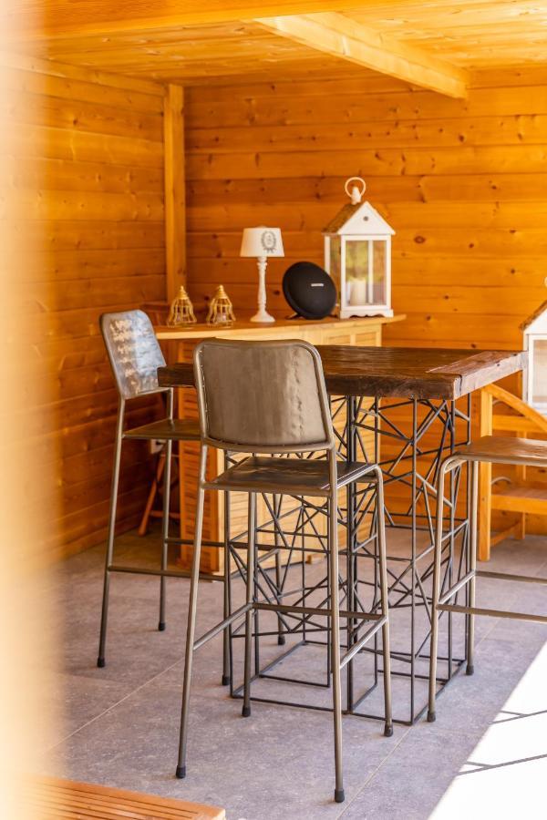 A La Source De Lavis Bed and Breakfast Houyet Exteriör bild